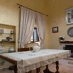 Conte Spencer Nocleg ze śniadaniem