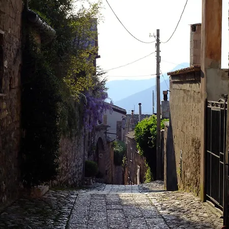 ベッド・アンド・ブレックファスト Conte Spencer カゼルタ・ヴェッキア