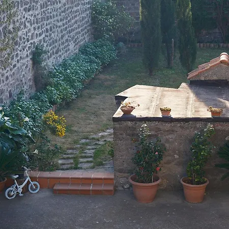 ベッド・アンド・ブレックファスト Conte Spencer