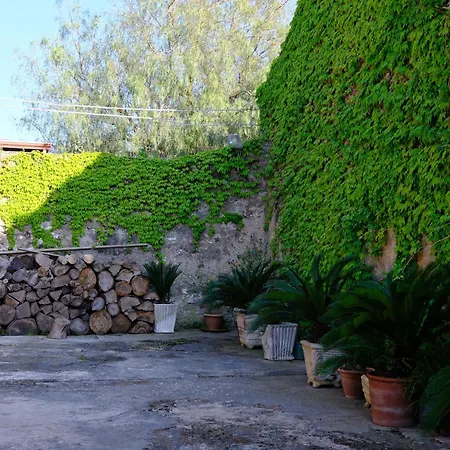 ベッド・アンド・ブレックファスト Conte Spencer カゼルタ・ヴェッキア