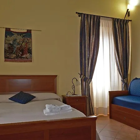 Conte Spencer 4*